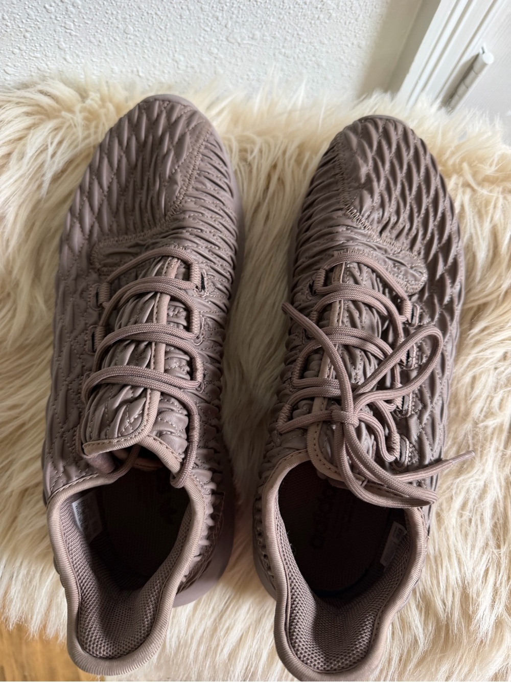 Adidas Tubular Shadow Mens 10.5 Taupe Quilted Sneakers Athletic Running Shoes - Picture 2 of 8